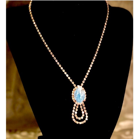 VTG Clear AB Rhinestone and Sky Blue Stone Pendant Necklace~ Occasion Wedding - Picture 3 of 10